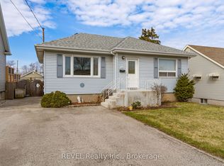 11 Melrose Ave, Saint Catharines, ON L2P 2E3