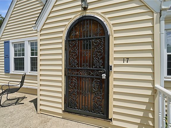 2nd image of 17 Terrace Ave
