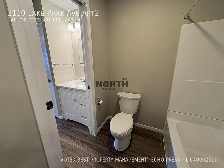2110 Lake Park Ave #2 — Photo 14