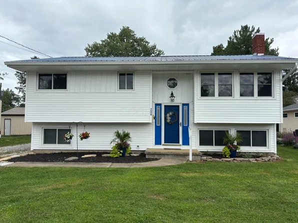 208 S Gordon Ave, Baltimore, OH 43105