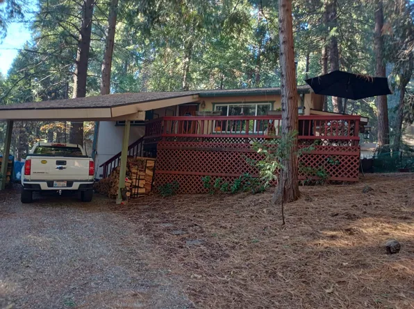 6143 Bucktail Ln, Pollock Pines, CA 95726