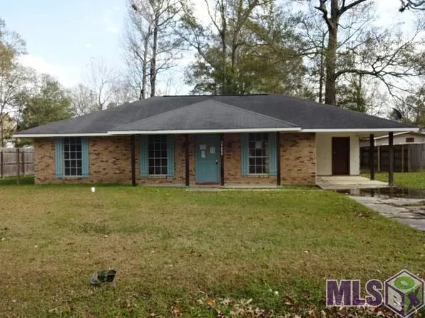 34698 Gravesbriar Dr, Denham Springs, LA 70706