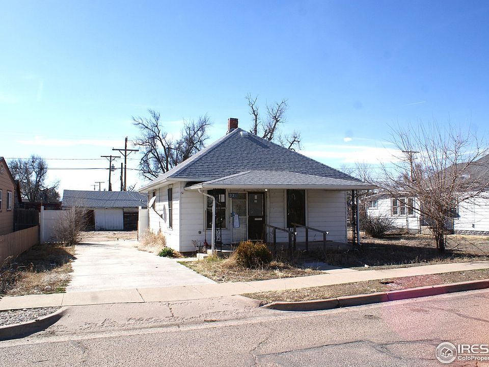 1st image of 221 McKinley Ave