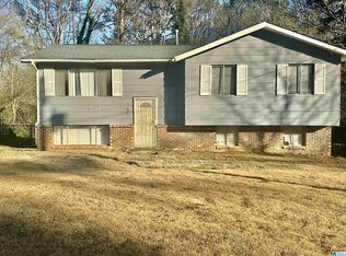 1645 Barrington Ln, Birmingham, AL 35215