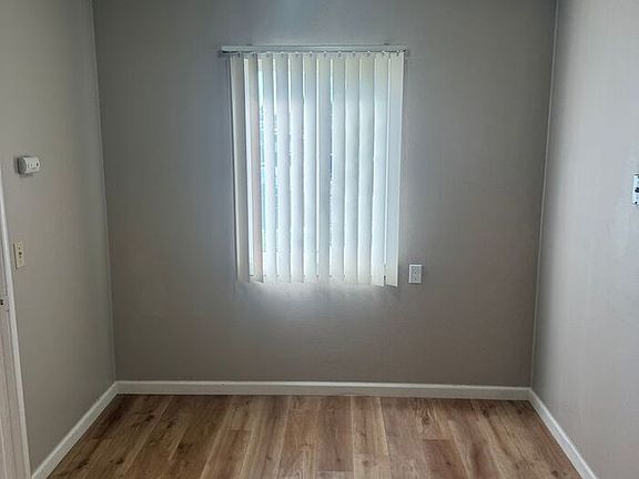 3rd image of 15310 Central Ave