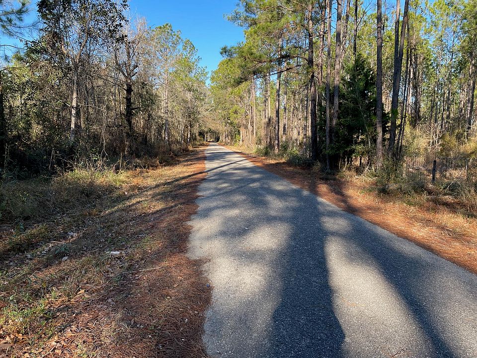 2nd image of Travis Bishop Rd