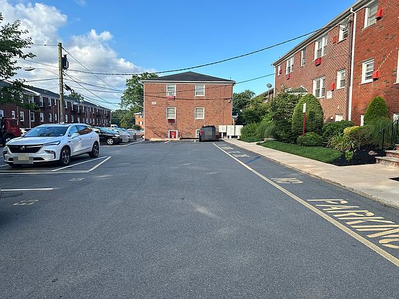 4th image of 482 Joralemon St