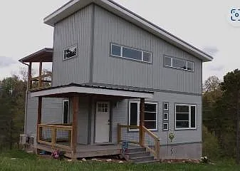 2 bed, 2.5 bath, 1456 sqft, $2,000 — Photo 2