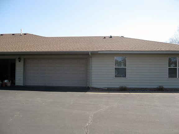 2nd image of 410 Frenette Dr APT 4
