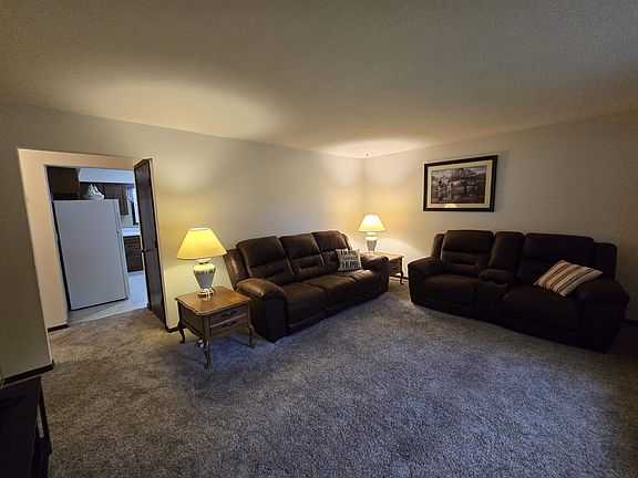 3rd image of 3926 Elva Ln