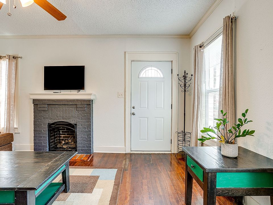 1st image of 3818 Washburn Ave