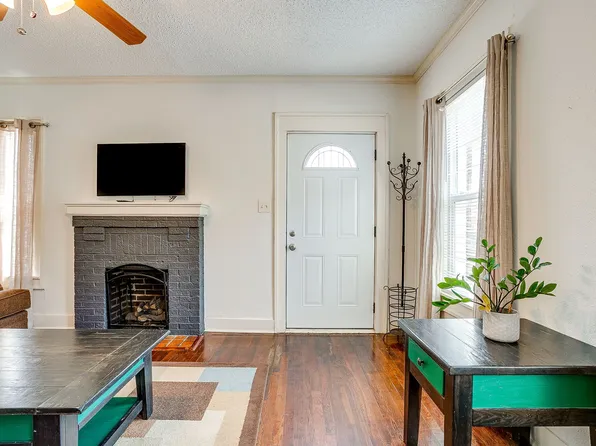 3818 Washburn Ave, Fort Worth, TX 76107