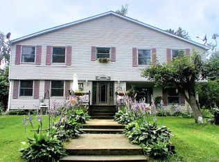 16571 Doyle Rd, Stockbridge, MI 49285