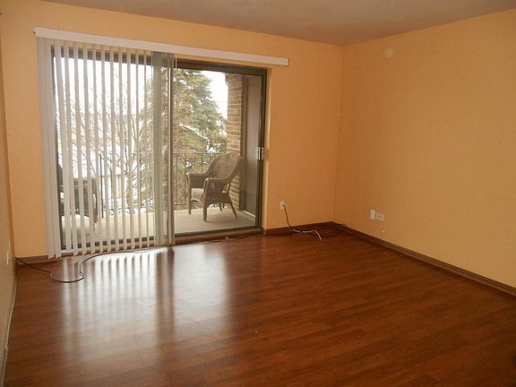 3rd image of 13935 Laramie Blvd #219