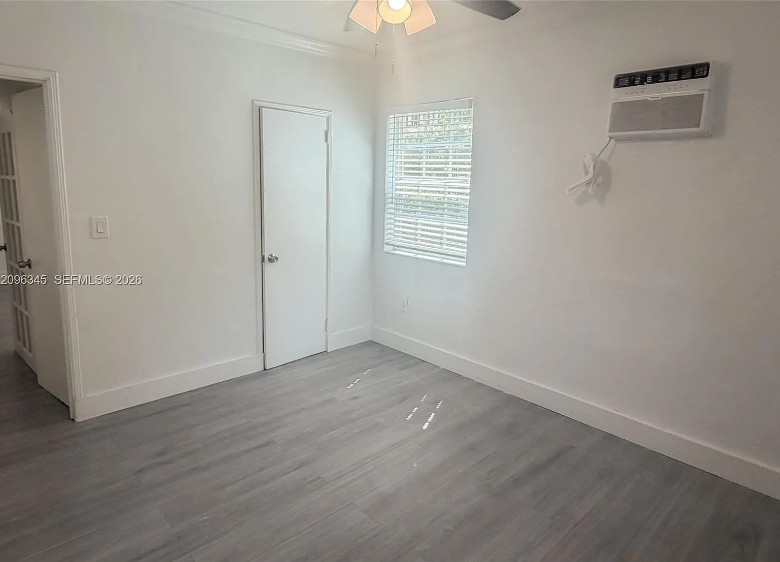 8144 Harding Ave — Photo 4