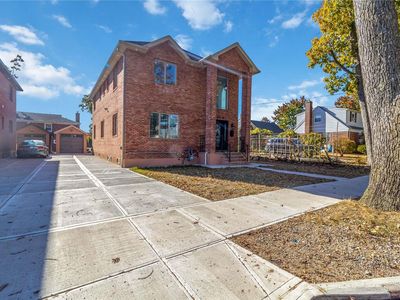 259-16 80th Avenue, Glen Oaks, NY, 11004