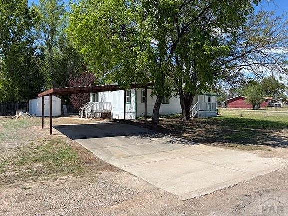 2nd image of 330 E Stewart Dr