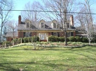 318 Valley Stream Rd, Statesville, NC 28677