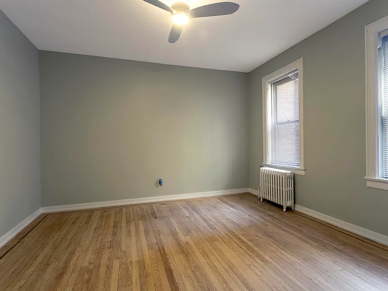 36 Duncan Ave #C6 — Photo 2