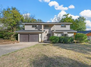 2509 White Oak Ln, Arlington, TX 76012