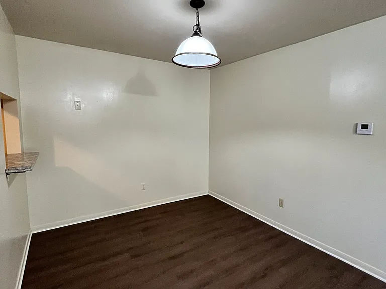 808 Navarro Dr #B — Photo 9
