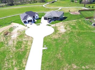 335 Cottonwood St, Bennet, NE 68317