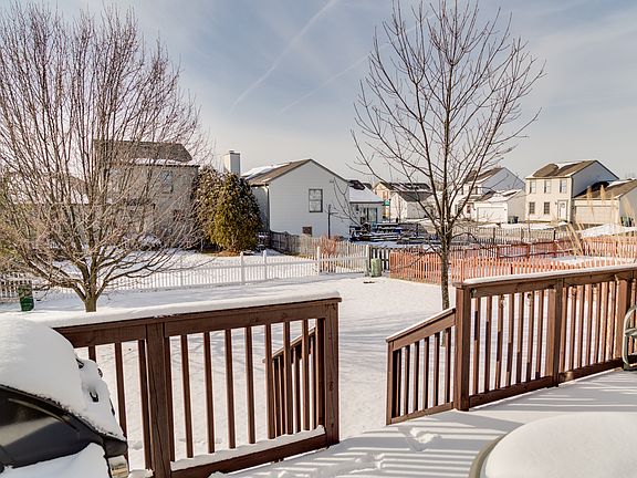 4th image of 443 Kestrel Dr