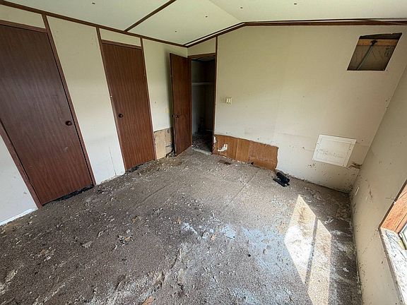 4th image of 5816 SW Archer Rd #128