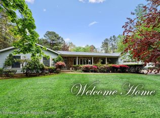 219 Old Forge Rd, Monroe Township, NJ 08831