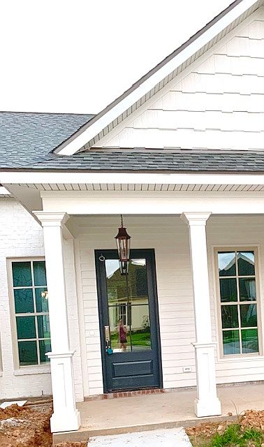 1st image of 5831 Lakeview Ln