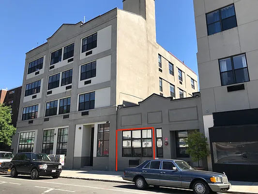 Rented by City Vista Inc | media 15