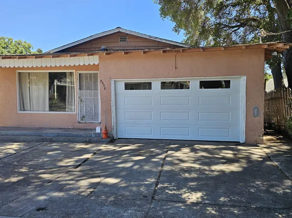 2338 Dumbarton Ave, East Palo Alto, CA 94303