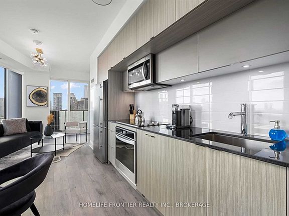 3rd image of 575 Bloor St E #3108