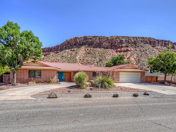2nd image of 1798 W Navajo Dr