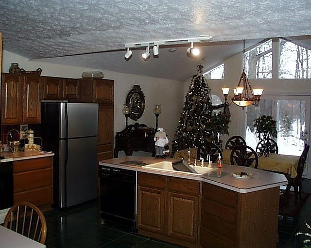 2nd image of 477 E Overlook Dr