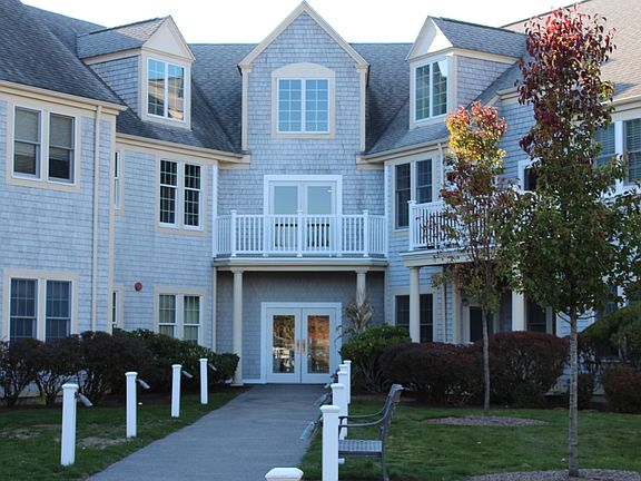 3rd image of 1207 Heatherwood