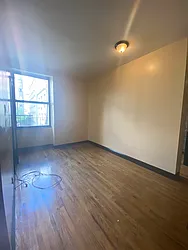 Rented by Aimee Grodanz, LREB