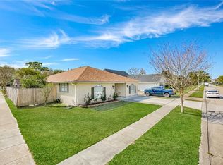 4200 Ferran Dr, Metairie, LA 70002