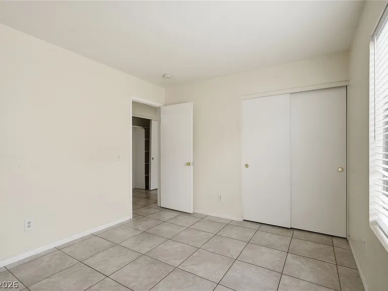 6526 Blooming Sun Ct — Photo 24