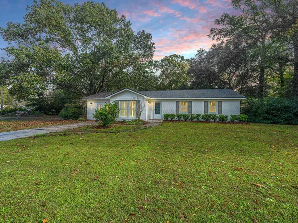 2103 Mission Ave, Charleston, SC 29414