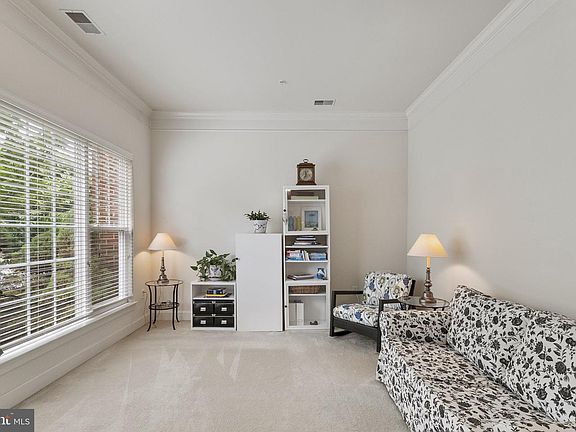 4th image of 23418 Clarksridge Rd