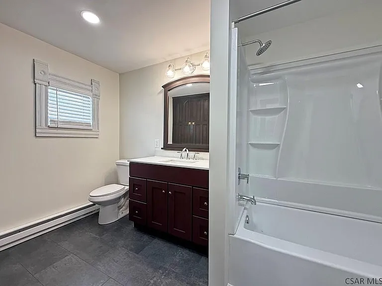 900 Somerset Ave #2 — Photo 18