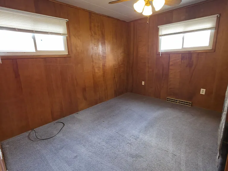1363 Cranford Ave — Photo 5