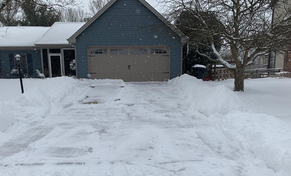 1st image of 7833 Dawson Dr