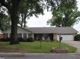 103 Indian Trl, Searcy, AR 72143
