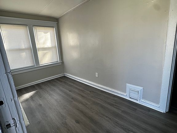 Enclosed Porch1- 1187 S Octagon Rd_02272025