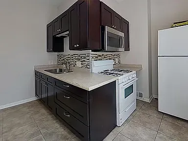 453 Cedarville St #2 — Photo 2