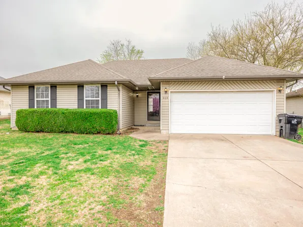 919 S Central Avenue, Marionville, MO 65705