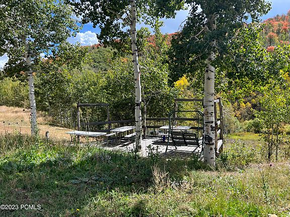 2nd image of 1431 Moose Holw #6