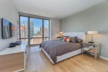 Rented by Brown Harris Stevens